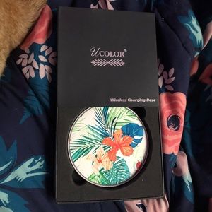 UCOLOR Wireless Charging Pad